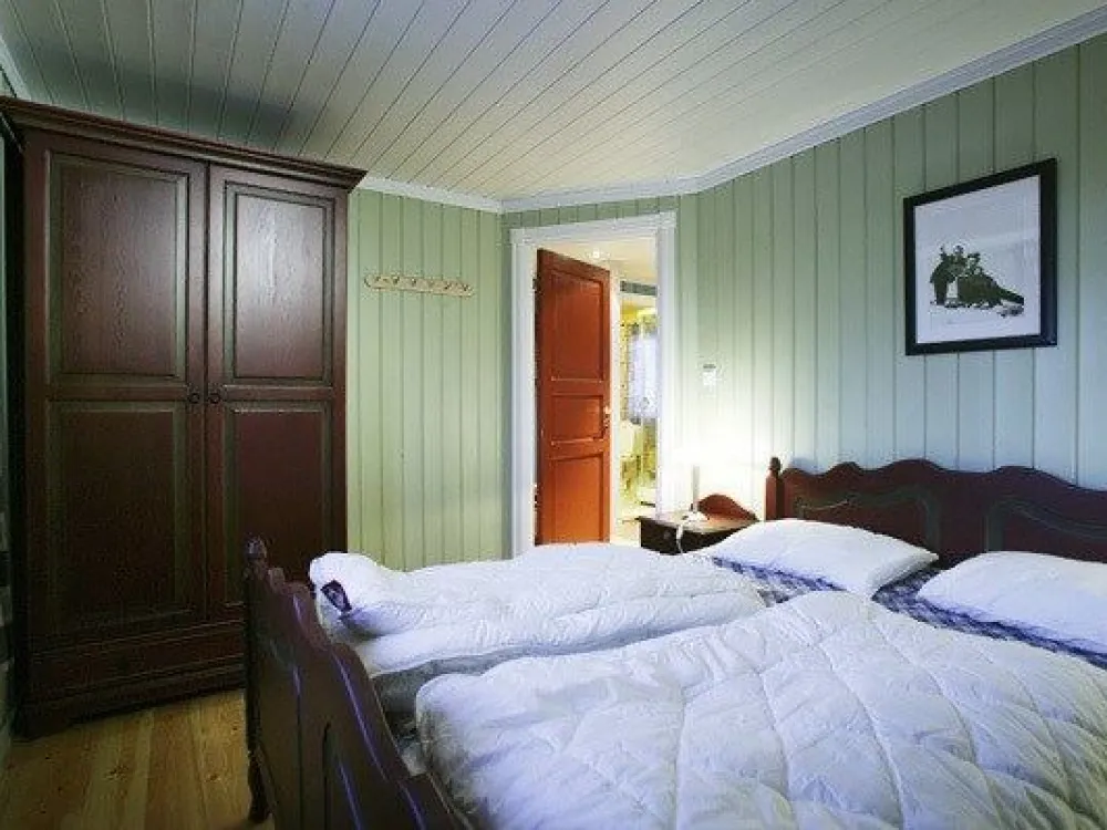 TROLLSTUA TTR729A